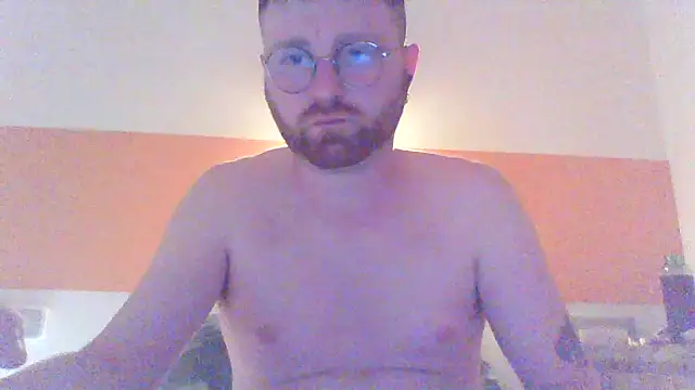 HotGinger9393 online show from 11, 3, 2026