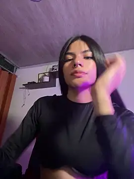 liss hot  online show from 7, 10, 2025