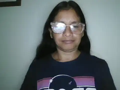 Snapshot of titssmall123 chatting on 14, 1, 2025 titssmall123 online show from 14, 1, 2025