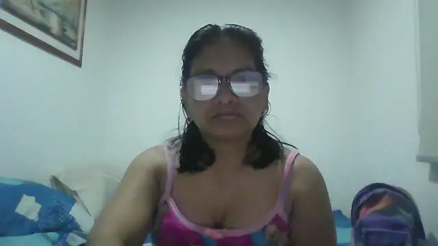 Snapshot of titssmall123 chatting on 17, 1, 2026 titssmall123 online show from 17, 1, 2026