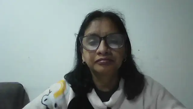 Snapshot of titssmall123 chatting on 25, 2, 2026 titssmall123 online show from 25, 2, 2026