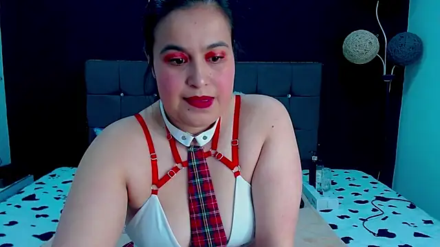 mia xx1 online show from 11, 10, 2025