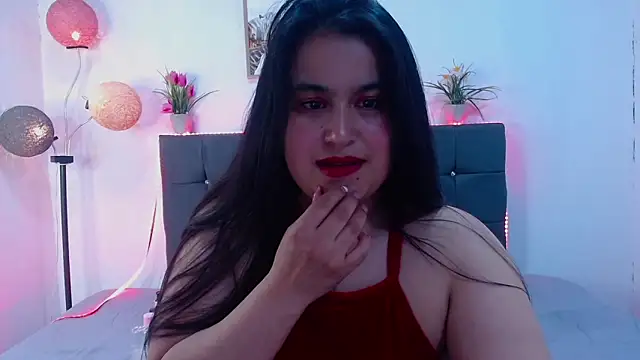 mia xx1 online show from 15, 2, 2026