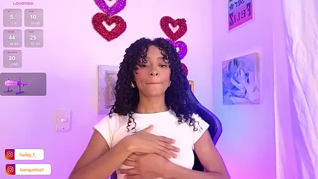 Heily Fox online show from 13, 2, 2025