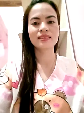 NgocQuyen2K online show from 17, 3, 2025