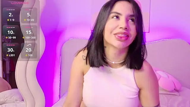 Snapshot of innocentlady_ chatting on 18, 11, 2025 innocentlady online show from 18, 11, 2025