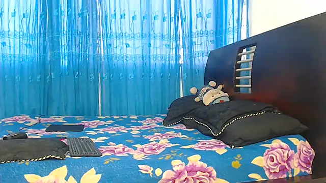 Hot Sharks  online show from 14, 10, 2025