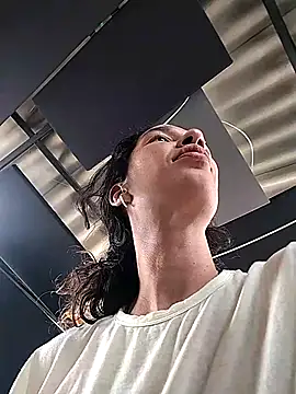 rebekka simpson online show from 10, 3, 2025