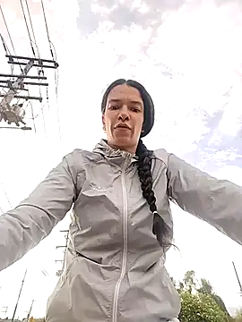 rebekka simpson online show from 14, 11, 2025