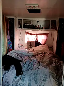 Snapshot of allissonw13 chatting on 15, 1, 2025 allissonw13 online show from 15, 1, 2025