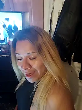 Snapshot of allissonw13 chatting on 28, 1, 2025 allissonw13 online show from 28, 1, 2025