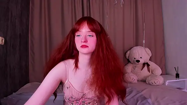 Snapshot of BridgetDay chatting on 5, 3, 2025 BridgetDay online show from 5, 3, 2025