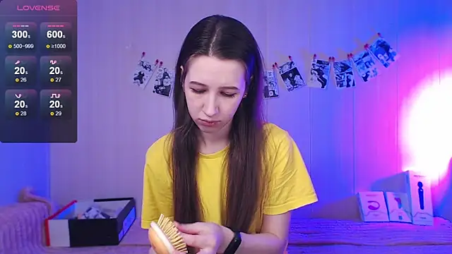 ur kitty   online show from 20, 12, 2025