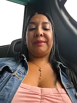 Bella keny online show from 4, 3, 2025