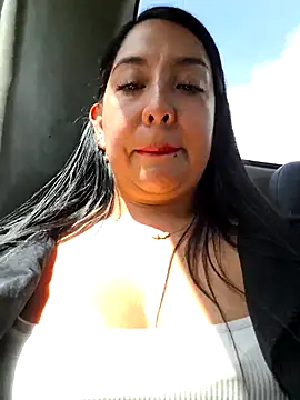 Bella keny online show from 3, 12, 2025