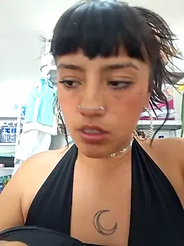 cute hollywood online show from 11, 6, 2026