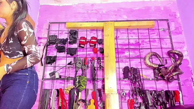 alexia aitanaa  online show from 8, 2, 2026