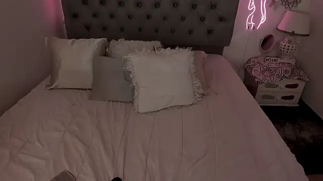 Lau 123x online show from 19, 1, 2025