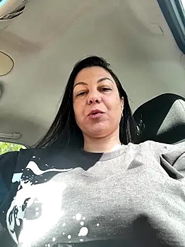 Snapshot of SexxyMeriem chatting on 23, 9, 2025 SexxyMeriem online show from 23, 9, 2025