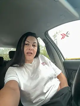 Snapshot of SexxyMeriem chatting on 29, 9, 2025 SexxyMeriem online show from 29, 9, 2025