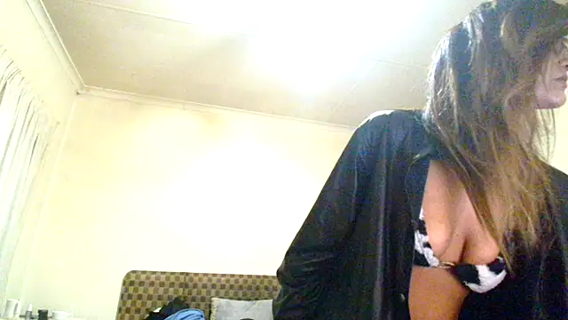karmicQueen669 online show from 5, 8, 2026