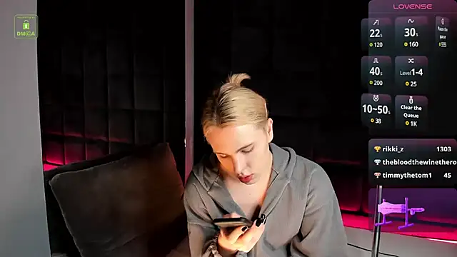 Snapshot of DanielPaige_ chatting on 28, 12, 2024 DanielPaige online show from 28, 12, 2024