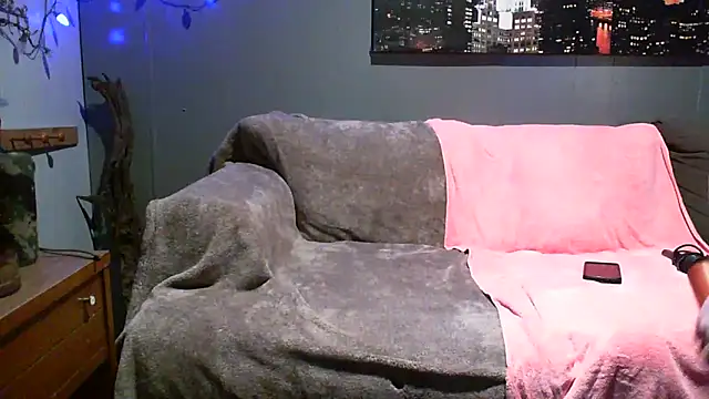 Snapshot of Genevieve143 chatting on 21, 3, 2025 Genevieve143 online show from 21, 3, 2025