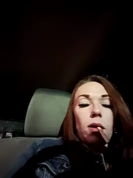 Snapshot of Genevieve143 chatting on 1, 11, 2025 Genevieve143 online show from 1, 11, 2025