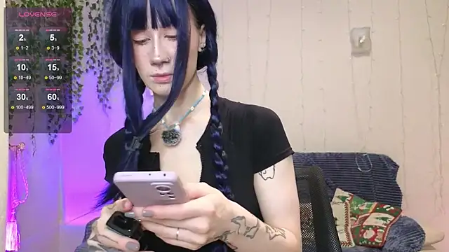 Snapshot of christy_memeow chatting on 31, 10, 2025 christy memeow online show from 31, 10, 2025