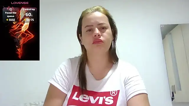 saramartinez1000 online show from 10, 12, 2024