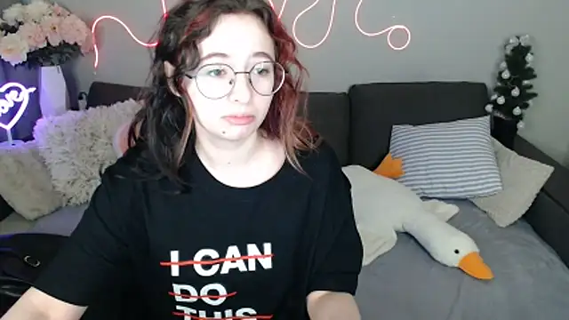 Mini Diva online show from 22, 3, 2026