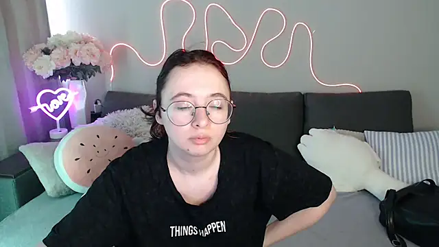 Mini Diva online show from 23, 6, 2026
