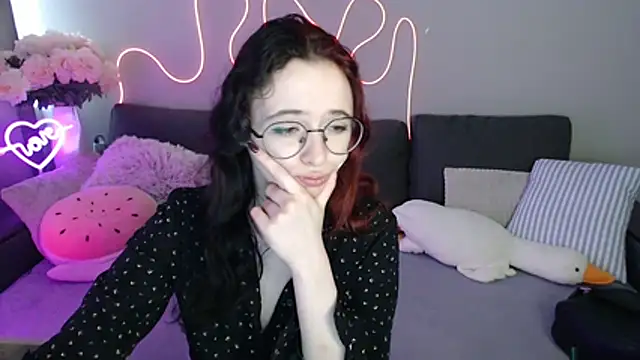 Mini Diva online show from 27, 6, 2026