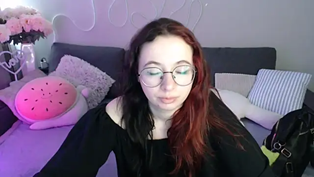 Mini Diva online show from 6, 7, 2026