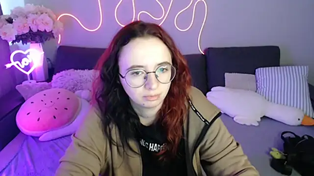 Mini Diva online show from 23, 7, 2026