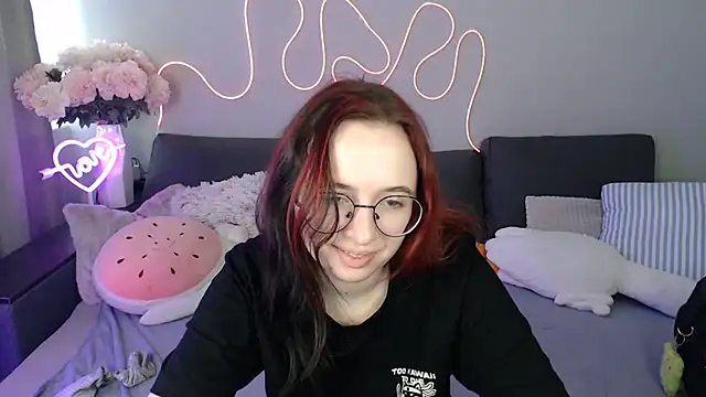 Mini Diva online show from 30, 7, 2026