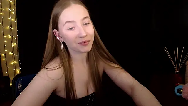 Snapshot of SindiWatsoon chatting on 29, 4, 2026 SindiWatsoon online show from 29, 4, 2026