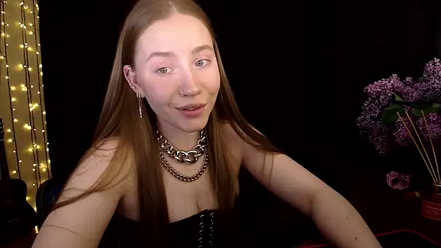 Snapshot of SindiWatsoon chatting on 11, 5, 2026 SindiWatsoon online show from 11, 5, 2026