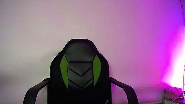 luly pink online show from 11, 9, 2025