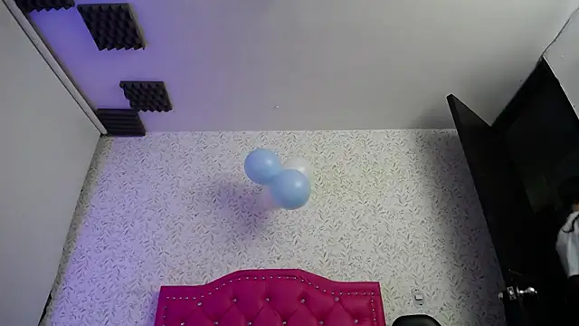 luly pink online show from 11, 10, 2025