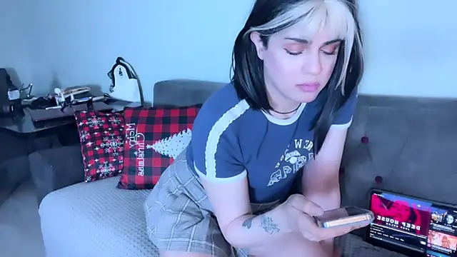 Arab tgirl online show from 11, 6, 2026