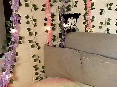 VictoireFeller online show from 7, 1, 2025