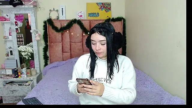 Snapshot of nahia__2 chatting on 12, 12, 2024 nahia 2 online show from 12, 12, 2024