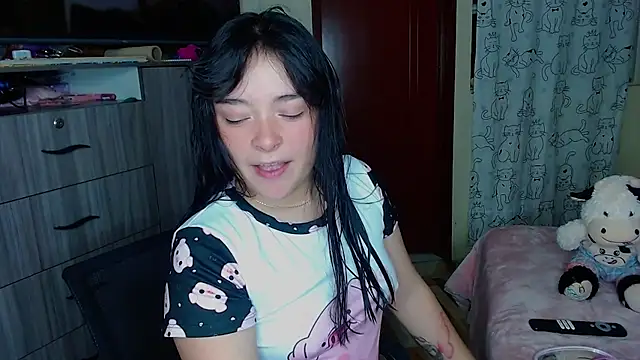 Snapshot of nahia__2 chatting on 21, 9, 2025 nahia 2 online show from 21, 9, 2025