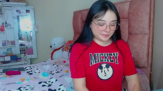 Snapshot of nahia__2 chatting on 2, 10, 2025 nahia 2 online show from 2, 10, 2025