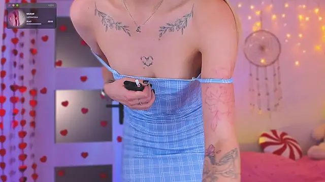 Snapshot of Kamila_icee chatting on 15, 2, 2025 Kamila icee online show from 15, 2, 2025