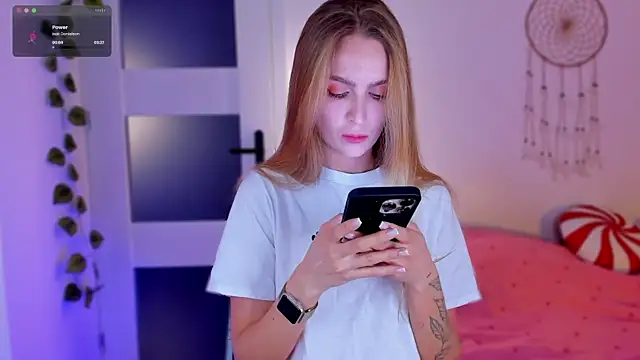 Snapshot of Kamila_icee chatting on 17, 3, 2025 Kamila icee online show from 17, 3, 2025