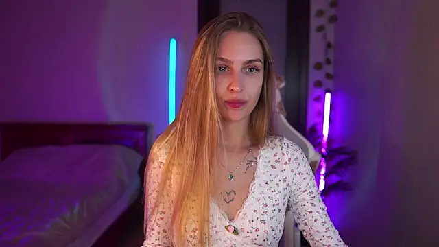 Snapshot of Kamila_icee chatting on 13, 9, 2025 Kamila icee online show from 13, 9, 2025