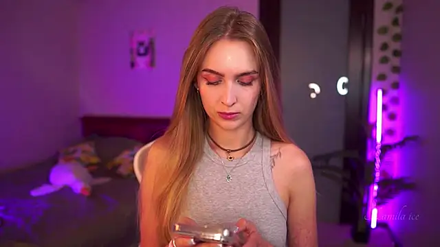 Snapshot of Kamila_icee chatting on 21, 9, 2025 Kamila icee online show from 21, 9, 2025