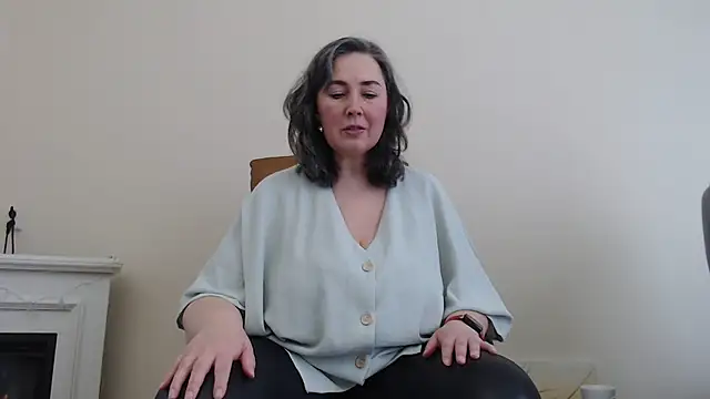 MilfGina online show from 28, 2, 2025